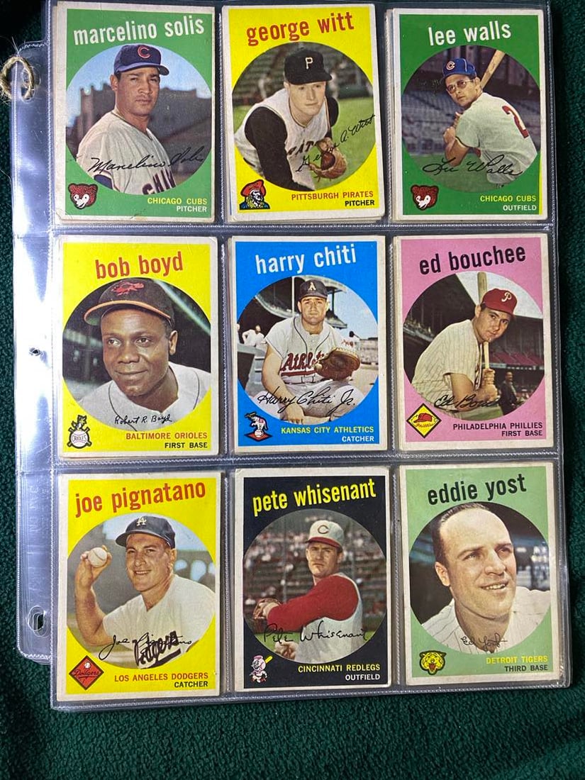36 TOPPS 1959 BASEBALL CARDS (1 of 8)