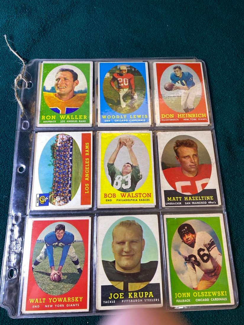 23-1958 TOPPS FOOTBALL CARD (1 of 6)