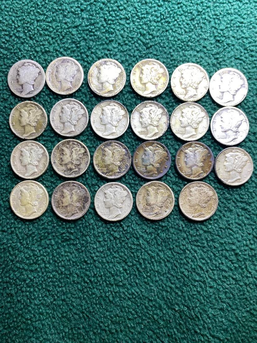 Silver U.S. Coins 23- 90% Silver Mercury Dimes (1 of 2)