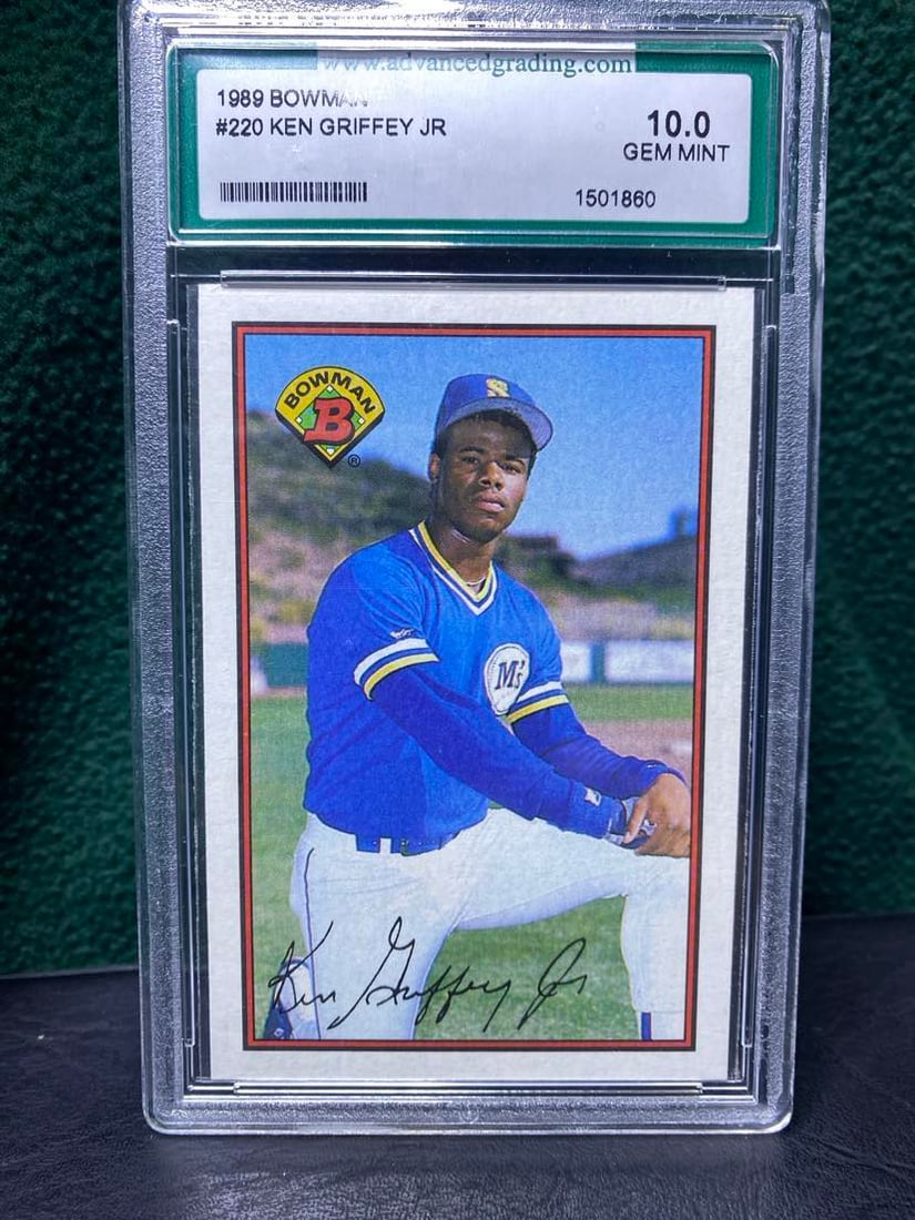 1989 BOWMAN #220 KEN GRIFFEY JR ROOKIE CARD IN 10 GEM MINT (1 of 2)