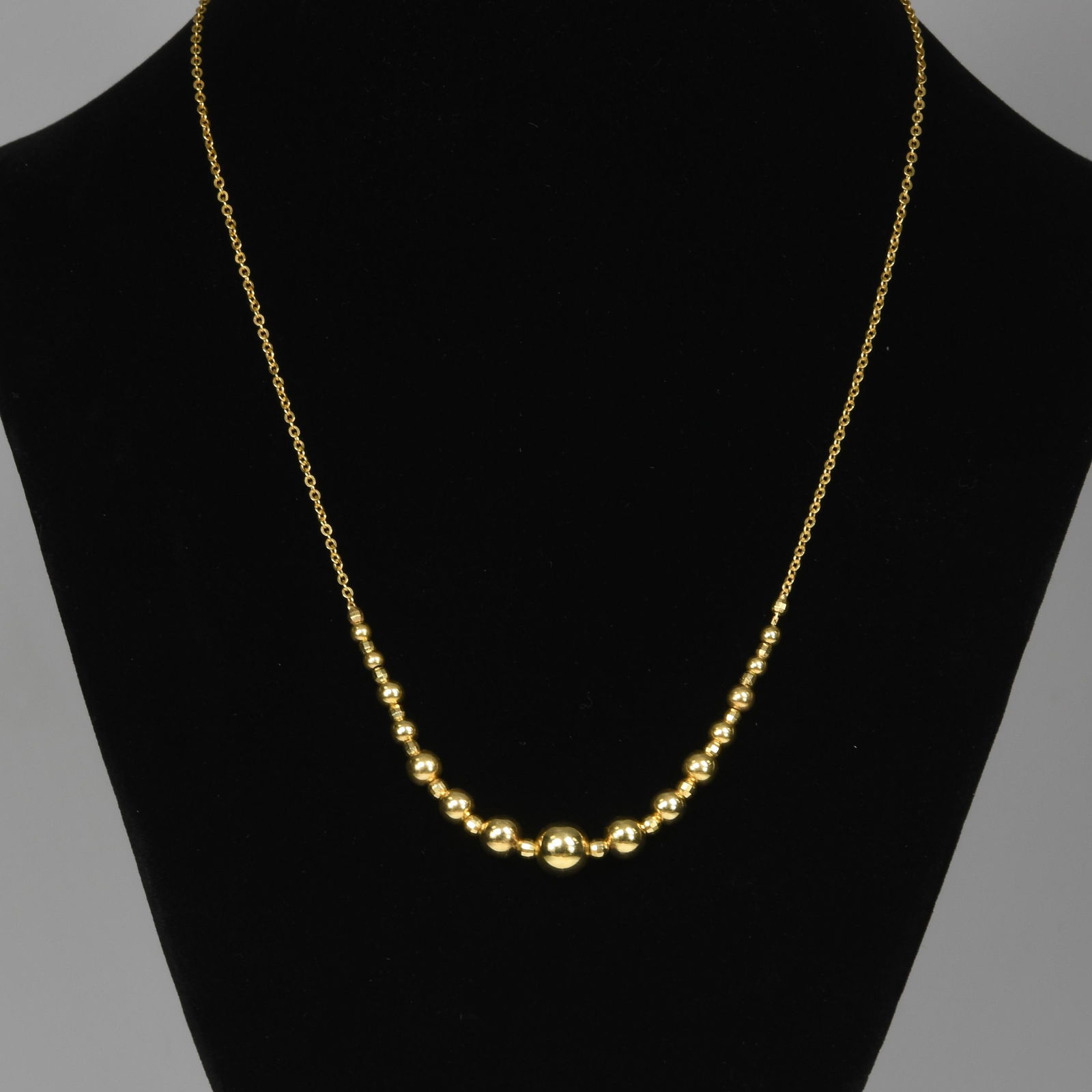 14K Yellow Gold Graduated Gold Bead Necklace: Metal Type: 14K Yellow Gold (Tested) Weight: 3.0G Gold Melt Value: $148 <