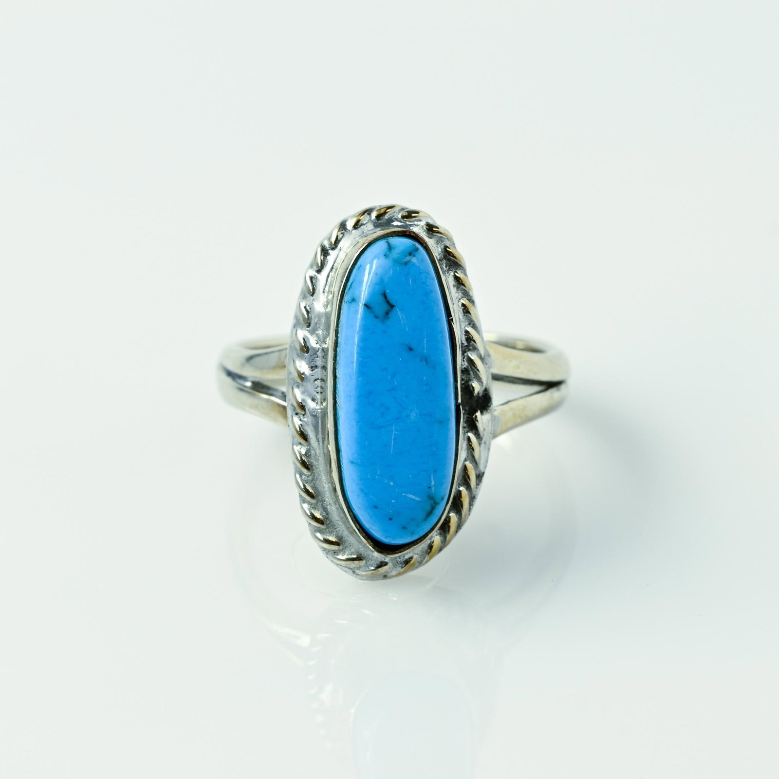 Turquoise Oval Sterling Silver Split Shank Ring: Size: 7.75 Metal Type: Ster