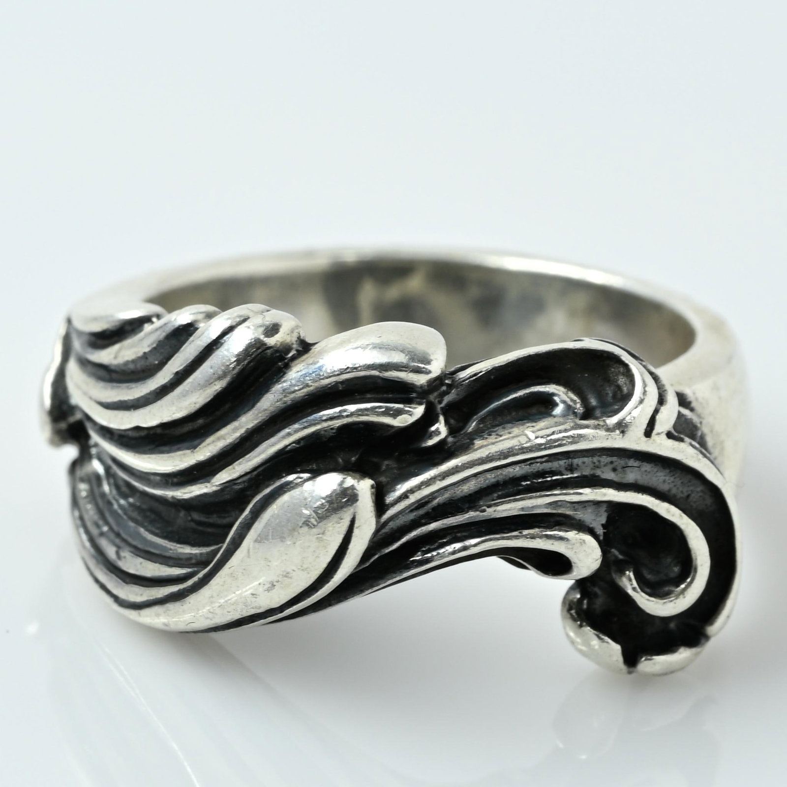 Wave Sterling Silver Ring: Size: 11.5 Metal Type: Silver Weight: 13.50G Width: 11.55mm Finger to Top of Ring: 4.65mm Hallmarks: