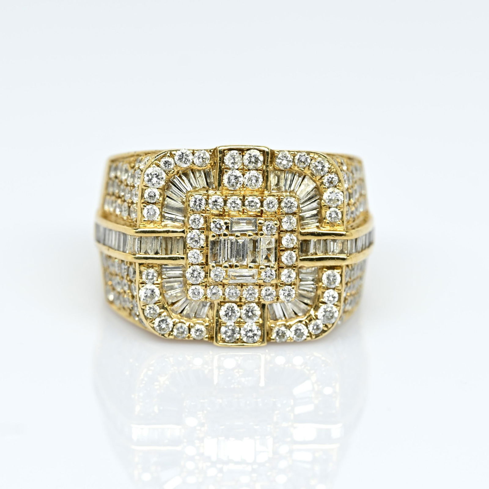 2.5ctw+ Diamond Yellow Gold Gents Ring (1 of 7)