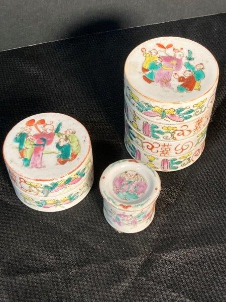 Three Antique Chinese Porcelain Trinket Boxes (1 of 14)