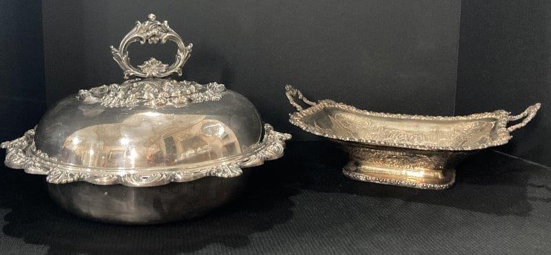 Silverplate Covered Divided Serving Bowl and Pedestal Bowl (1 of 16)