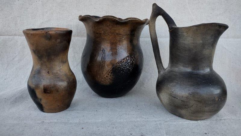 Three Pieces of Catawba Indian Pottery (1 of 20)