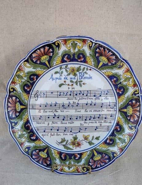 Italian Faience Music Plate (1 of 8)
