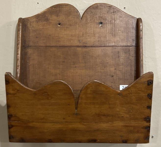 Hanging Wooden Wall Box (1 of 5)