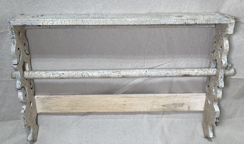 Country Hanging Quilt Rack (1 of 6)