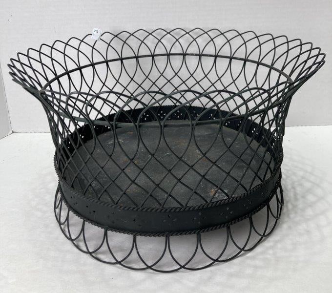Wire Basket (1 of 4)