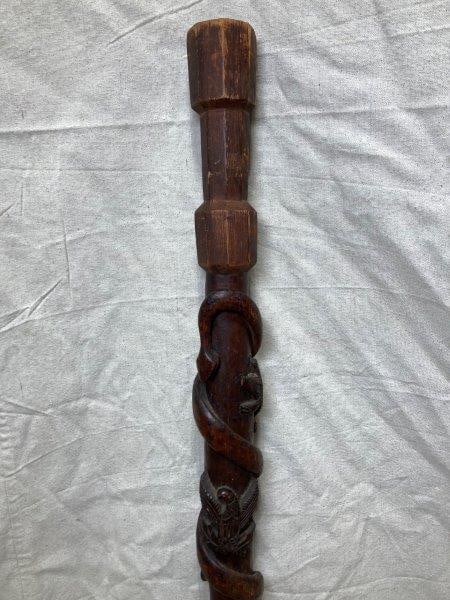 American Folk Art Walking Stick Cane (1 of 12)