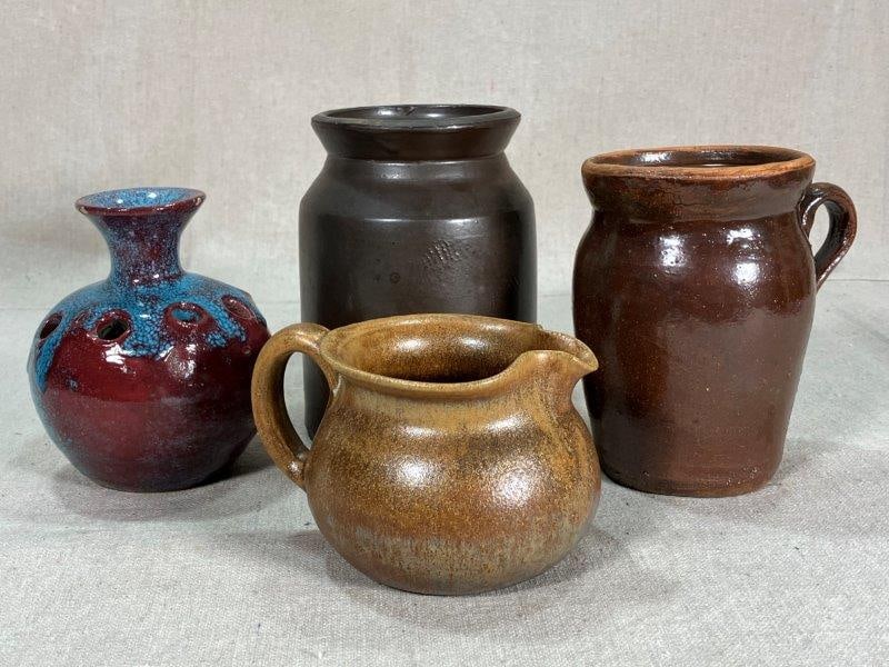 Four Southern Pottery Vessels (1 of 20)