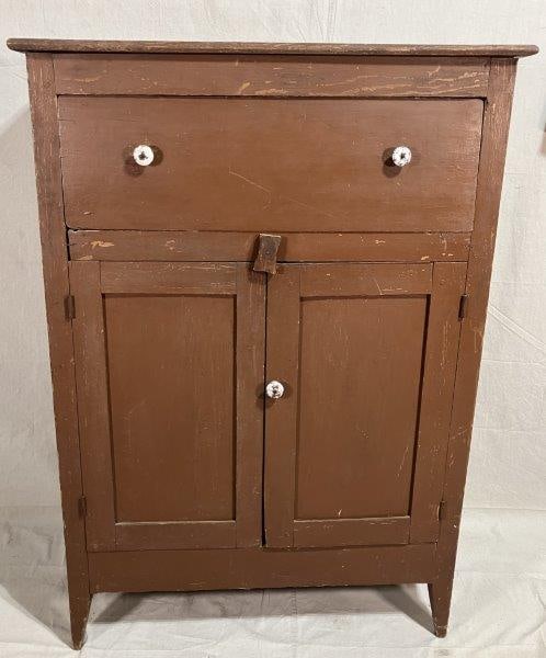 Southern Painted Cupboard (1 of 10)