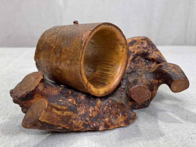 Lookout Mountain Carved Napkin Ring (1 of 11)