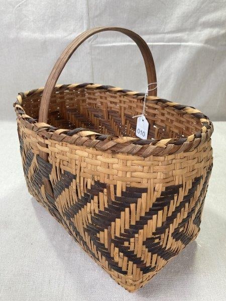 Cherokee Rivercane Basket (1 of 14)