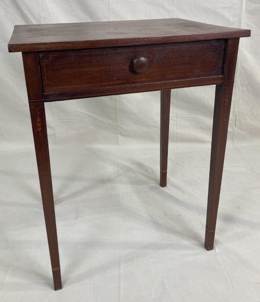 Southern Inlaid One-Drawer Stand (1 of 17)