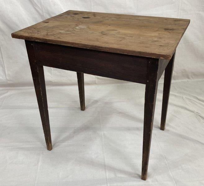 Southern Painted Table (1 of 15)