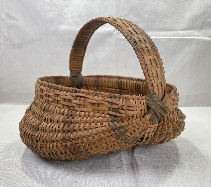 Split Oak Buttocks Basket (1 of 8)