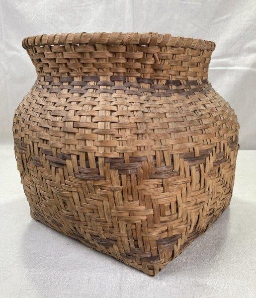 Split Oak Cherokee Basket (1 of 18)