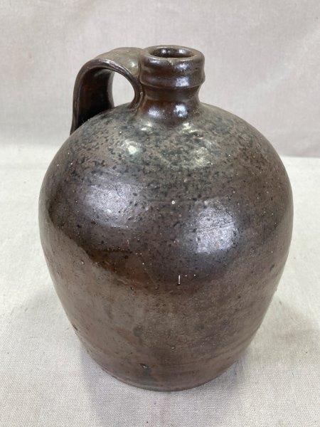 Southern Stoneware Jug (1 of 17)
