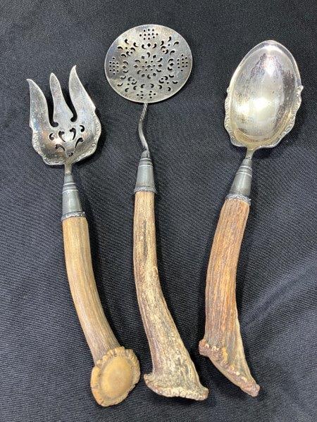 Meriden Britannia Co. Silverplate Salad Serving Set (1 of 20)