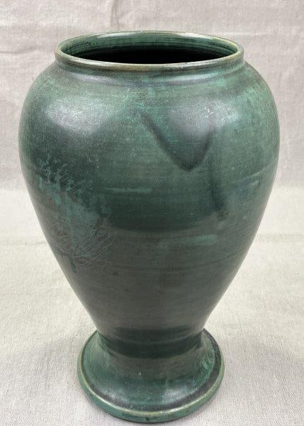 William J. (Bill) Gordy Southern Art Pottery Vase (1 of 9)