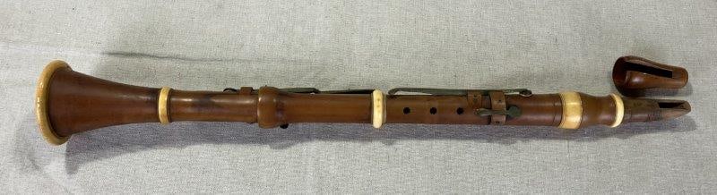 Firth, Hall & Pond Clarinet in C (1 of 18)