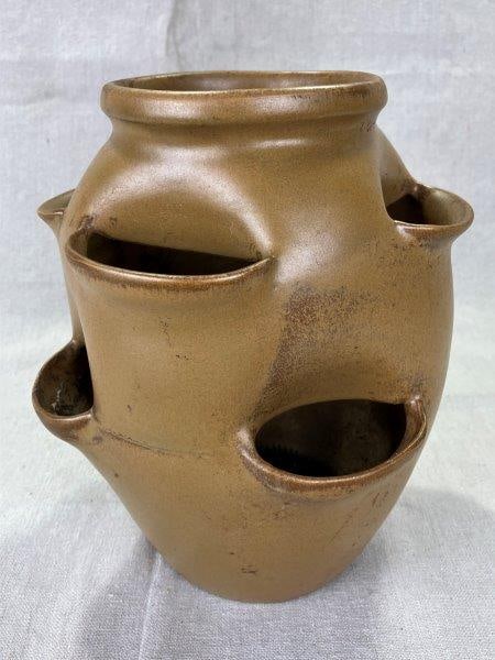 W.J. Gordy Georgia Art Pottery Strawberry Planter (1 of 8)