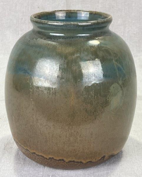 W.J. Gordy Art Pottery Vase (1 of 10)