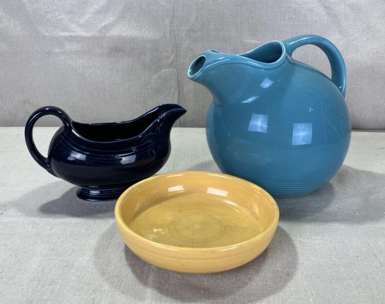 Group of Three Fiestaware Pieces (1 of 14)