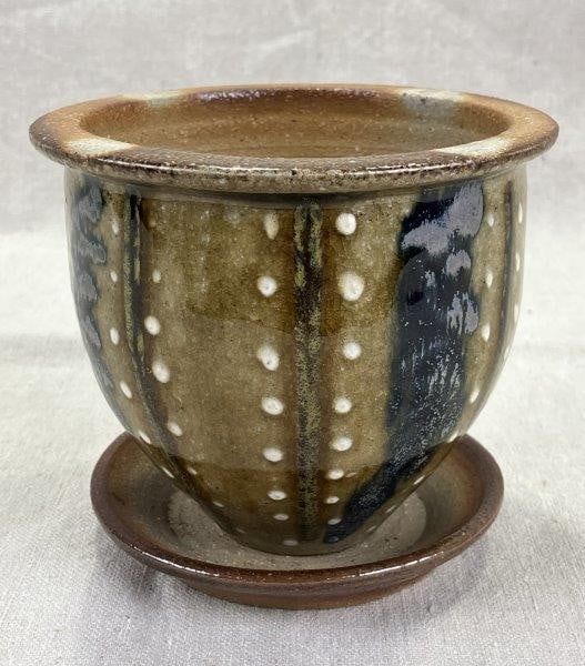 Matt Jones Pottery Planter with Underplate (1 of 9)