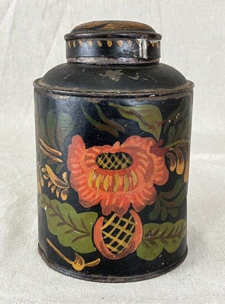 Toleware Tea Caddy (1 of 11)
