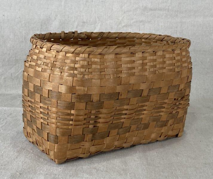 Native American Storage Basket (1 of 12)