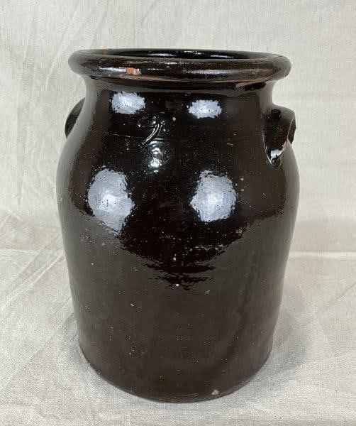 Small Georgia Jar (1 of 15)