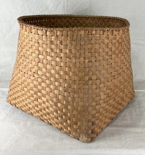 Country Storage Basket (1 of 12)