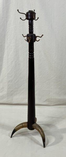 Southwestern Bull Horn Coat Rack (1 of 13)