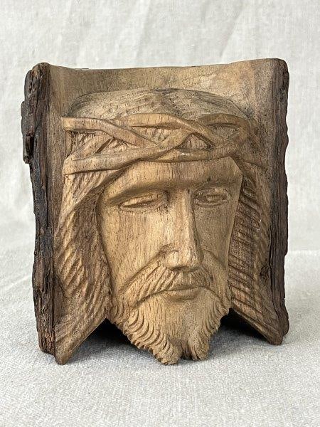Folk Art Carving of Jesus (1 of 9)