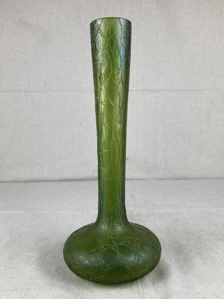 Kralik Threaded Bohemian Art Glass Vase: Elegant Bohemian art glass vase attributed to Kralik, featuring a distinctive threaded design and graceful form. Measures approximately 14" H x 5" in diameter. Good condition.