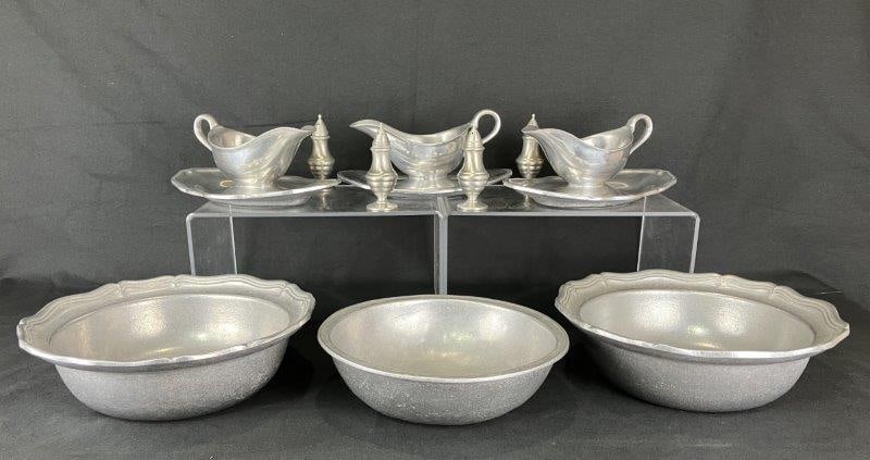 Wilton Armetale Pewter Serving Dishes (1 of 20)
