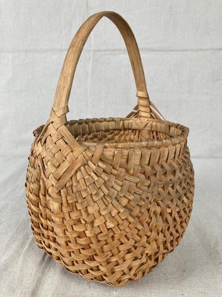 Country Gathering Basket (1 of 9)