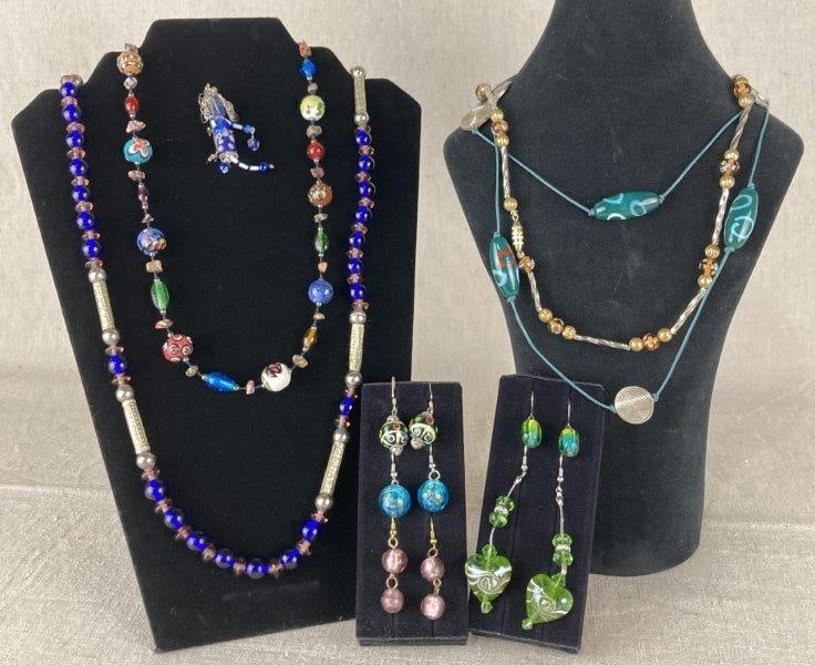 Art Glass Bead Jewelry Assortment (1 of 9)