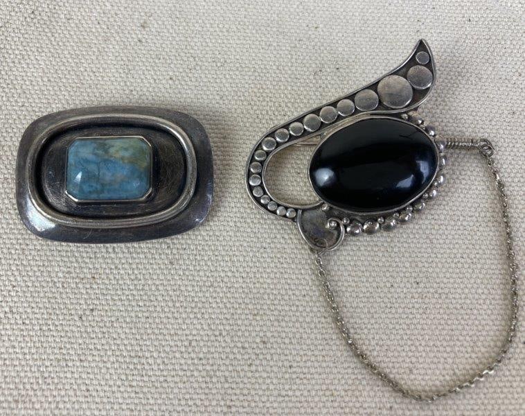 Two Sterling Silver Brooches (1 of 5)