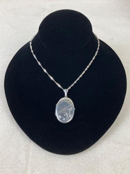 Sterling Silver Floral Locket Necklace (1 of 7)