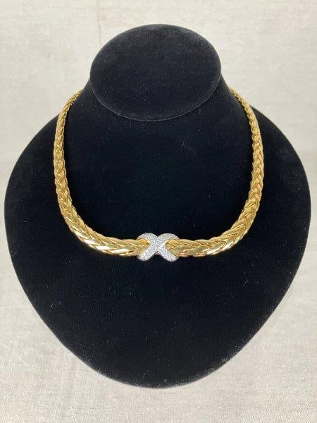 Adler’s 18K Gold and Diamond Necklace (1 of 7)