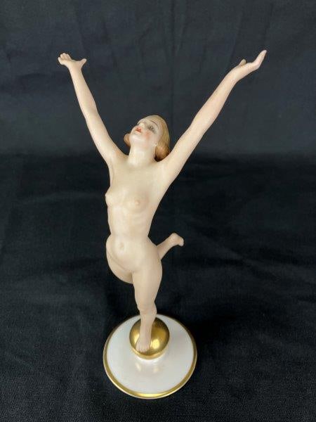 Hutschenreuther Kunstabteilung Art Deco Porcelain Figurine: Striking Art Deco porcelain figurine by Hutschenreuther Kunstabteilung, depicting a “Sun Child” (Sonnekind) with arms raised in joyous abandon. Exemplifies the elegance and movement of Art
