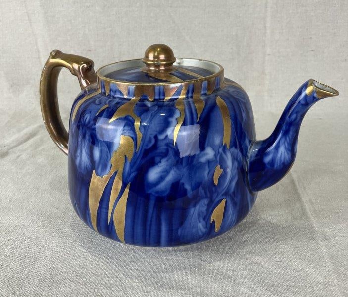 Wardle Flow Blue and Gold Teapot (1 of 13)