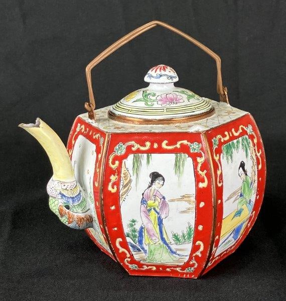 Chinese Hand Painted Enamel Teapot (1 of 12)
