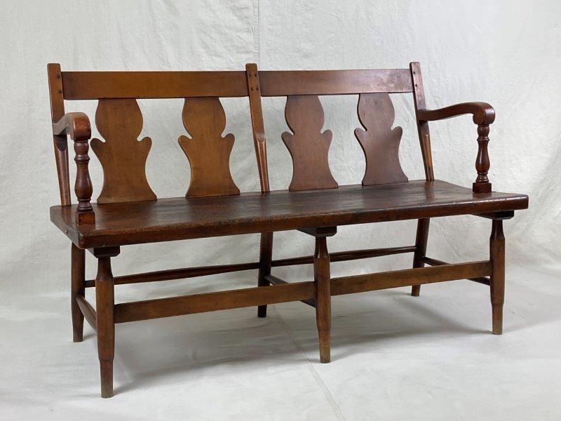Stickley Deacon’s Bench, Early 20th Century (1 of 10)
