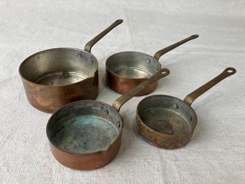 Set of Four Douro Copper Measuring Cups (1 of 16)